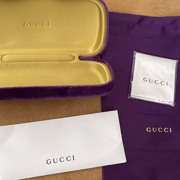 GUCCI Sunglasses - Picture 13 of 14